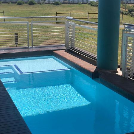 Quayside Waterfront Apartment Дърбан Екстериор снимка